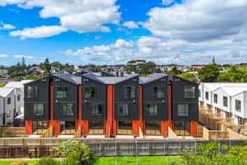 1/46 Normandy Place, Henderson