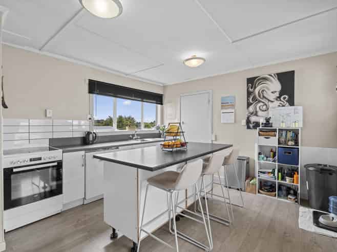 64 Moa Street, Waikiwi