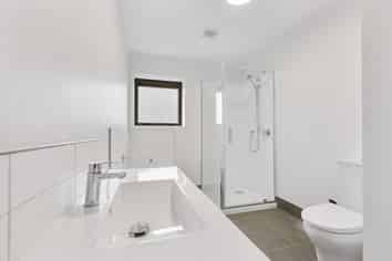 2E/28 Morning Star Place, Mount Albert