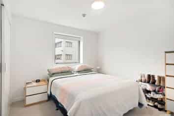 2E/28 Morning Star Place, Mount Albert