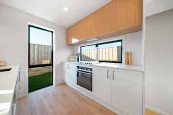 47 Accadia Dr, ROLLESTON