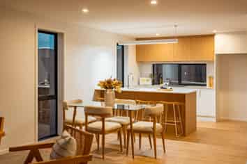 47 Accadia Dr, ROLLESTON