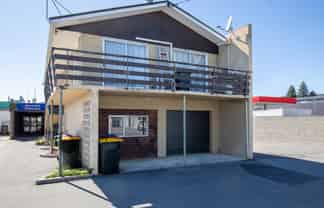 60A & 60B Centennial Avenue, Alexandra