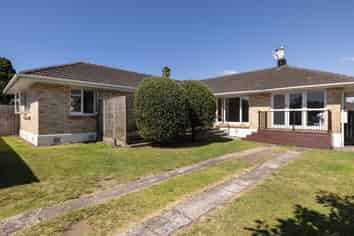 254A Waihi Road, Judea