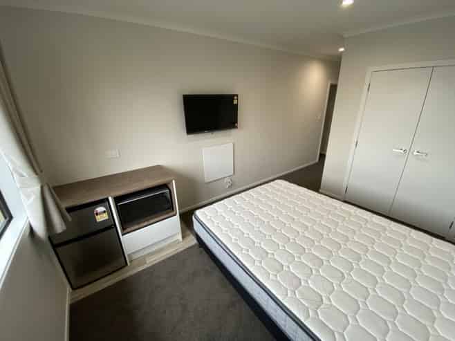 2D/19 Hibiscus Avenue, Hamilton Lake