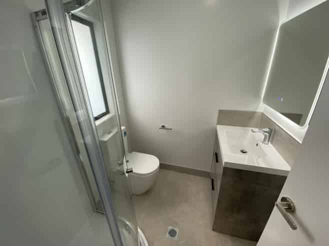 2D/19 Hibiscus Avenue, Hamilton Lake