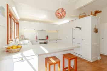 25 Seapoint Road, Bluff Hill