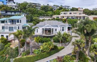 25 Seapoint Road, Bluff Hill