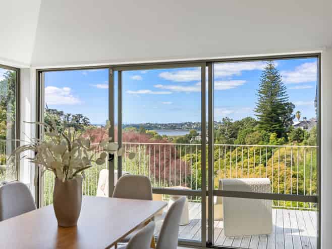 15 Laxon Terrace, Remuera