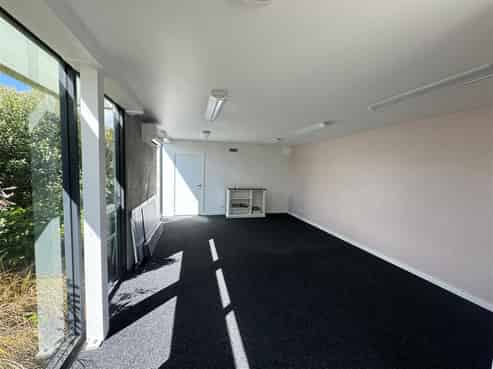 Cost Effective Office in Industrial Park