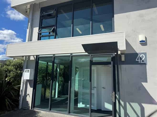 Cost Effective Office in Industrial Park