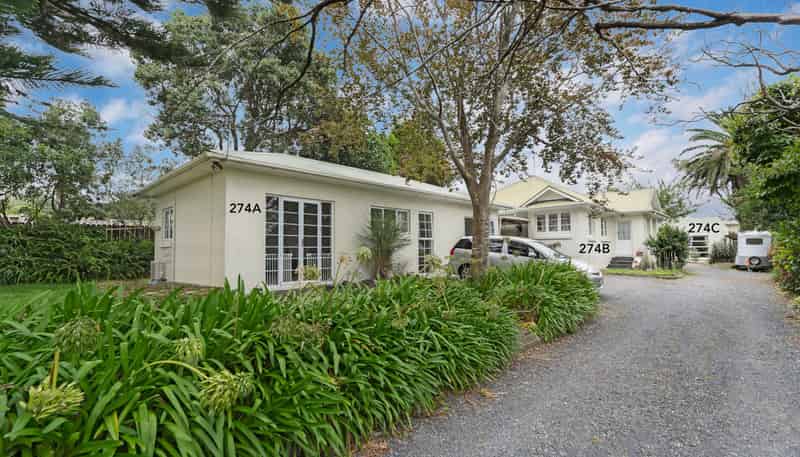 274 Royal Road, Massey