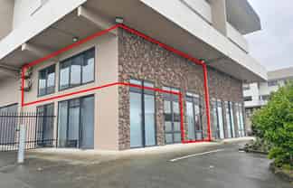 AFFORDABLE 77M² UPSTAIRS SPACE FOR LEASE
