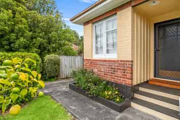 10 Clapham Place, Whanganui East