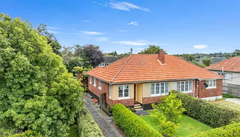 10 Clapham Place, Whanganui East