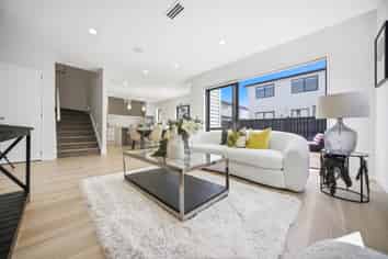 6 Turret Lane, Hobsonville