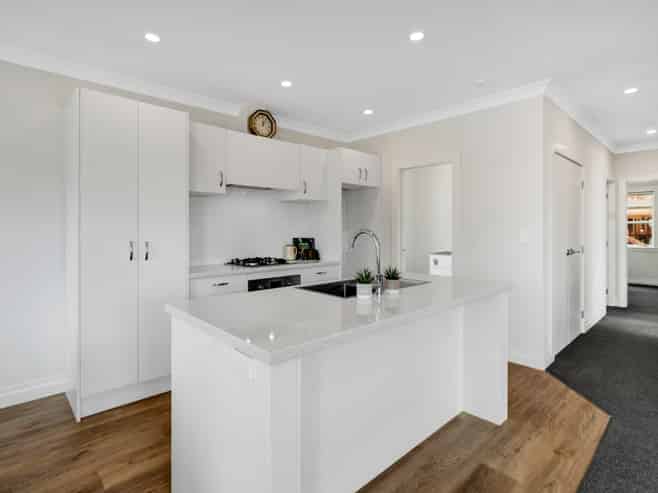 16 Holford Street, Westown