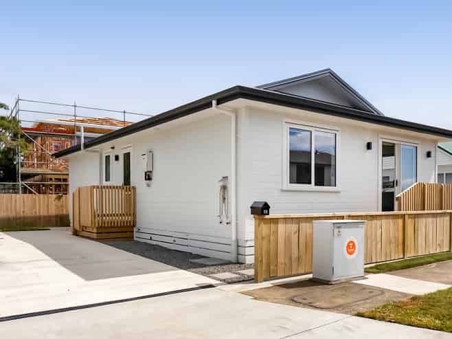 16 Holford Street, Westown