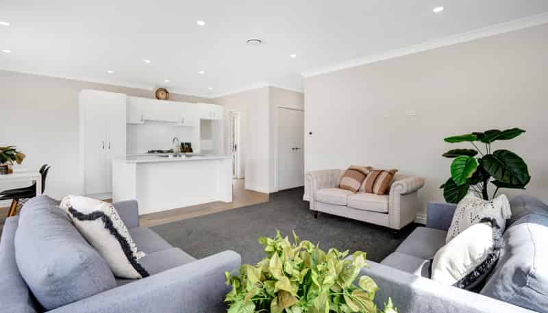 16 Holford Street, Westown