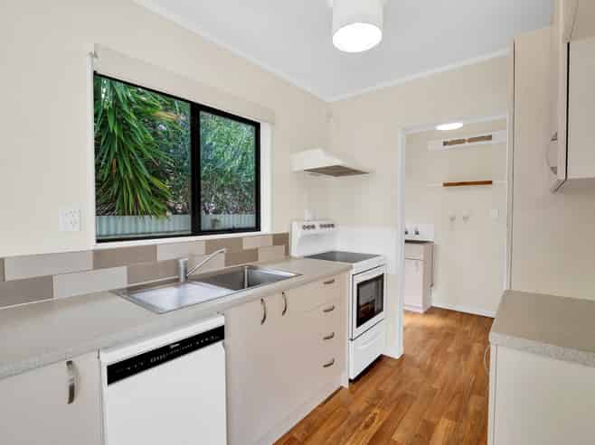 15B Douglas Street, Levin