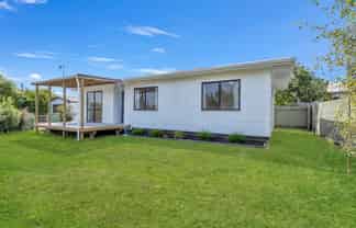 15B Douglas Street, Levin