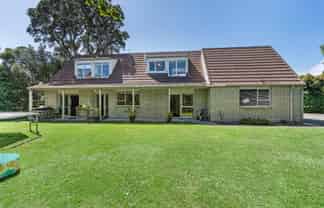 1138 South Road, Oakura