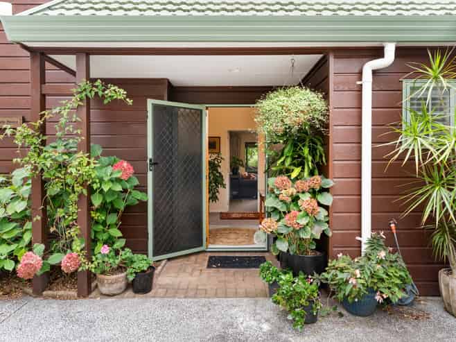 52b Uxbridge Road, Mellons Bay