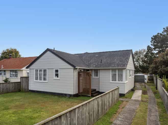 16 Hall Street, Kawerau