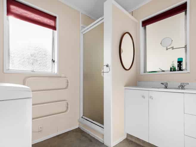 10 Dunorling Street, Alexandra