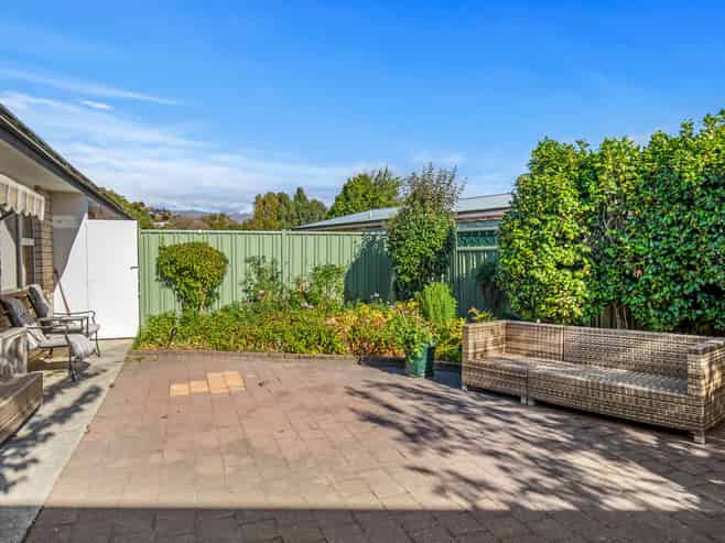 10 Dunorling Street, Alexandra