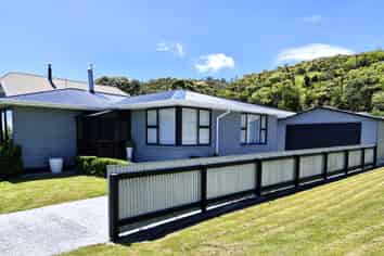 55 Main South Road, Karoro