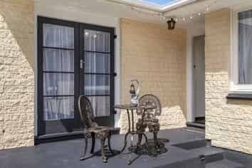 12 Carters Road, Aranui