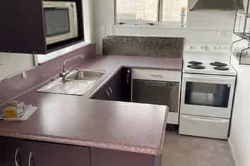 8b Beauchamp Street, Tawa