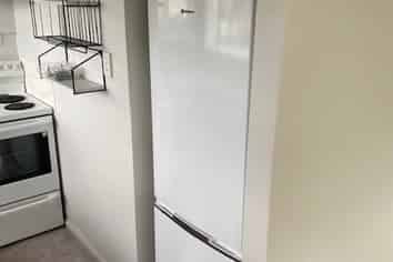 8b Beauchamp Street, Tawa