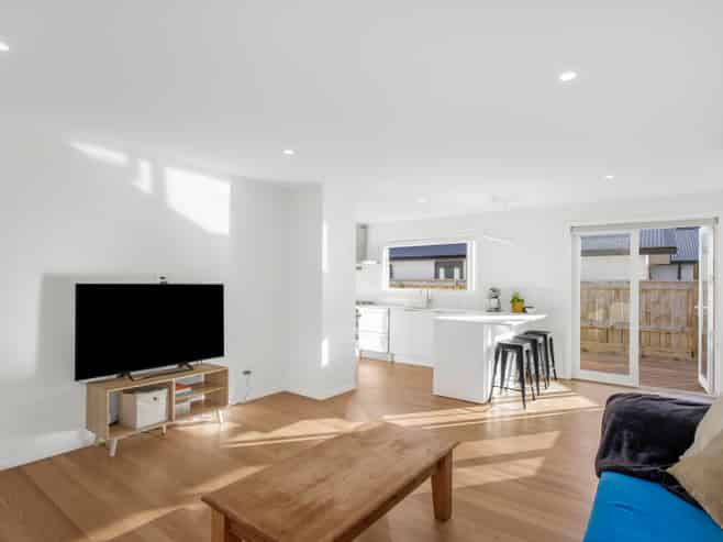 12 Whangakoko Grove, Birchville