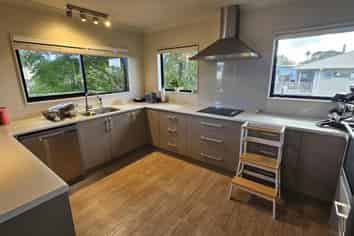 24a Coby Sydney Drive, Bell Block