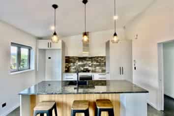 12 Robert Duncan Road, Belfast