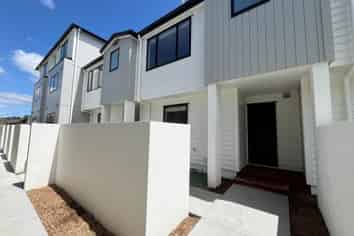 D/23 Alice Avenue, Orewa