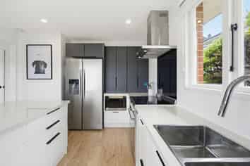 106 Manapouri Street, Maia