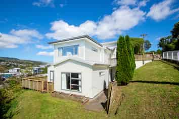 5 Hampton Hill Road, Tawa