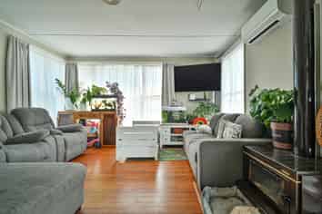 408 Huia Street, Camberley