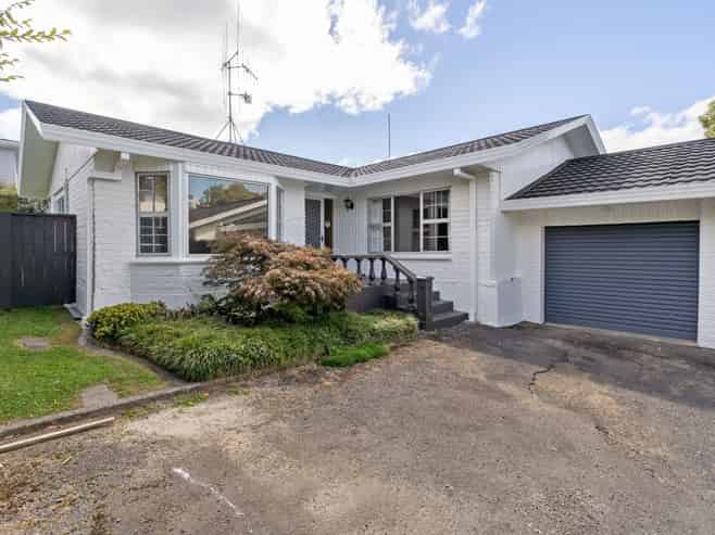 24B Hudson Street, Riverlea