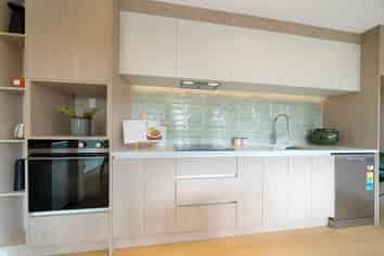 1/114 Don Buck Road, Massey