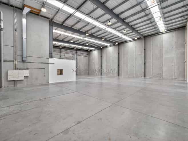 1,233sqm Modern Industrial in Prime Highbrook