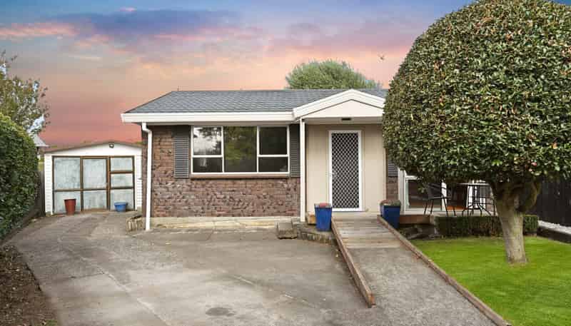 16B Bradley Place, Nawton