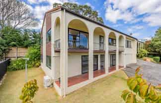 2/14 The Glen, Remuera