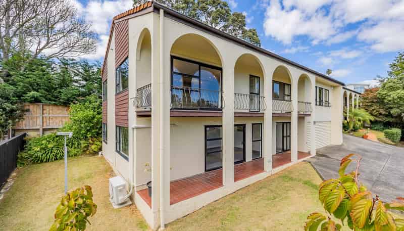 2/14 The Glen, Remuera