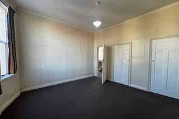 Manawatu / Whanganui - Address withheld