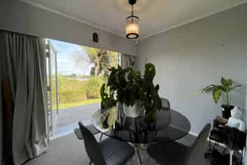 1/16 Roseburn Place, Pakuranga Heights