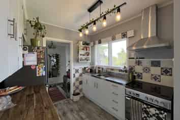 1/16 Roseburn Place, Pakuranga Heights